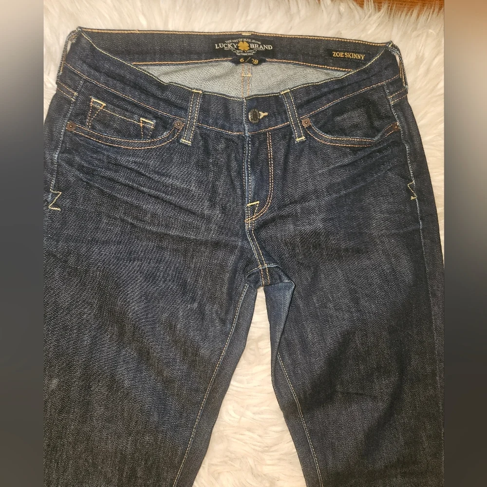 Lucky Brand Zoe Skinny Jeans – Size 6 – Classic Dark Wash Denim